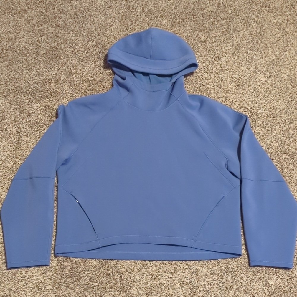 Lululemon AirWrap Pullover Hoodie - Picture 2 of 6